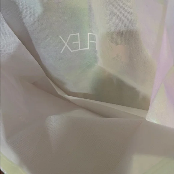 NWOT POPFLEX Holographic Tote Bag - Picture 7 of 7